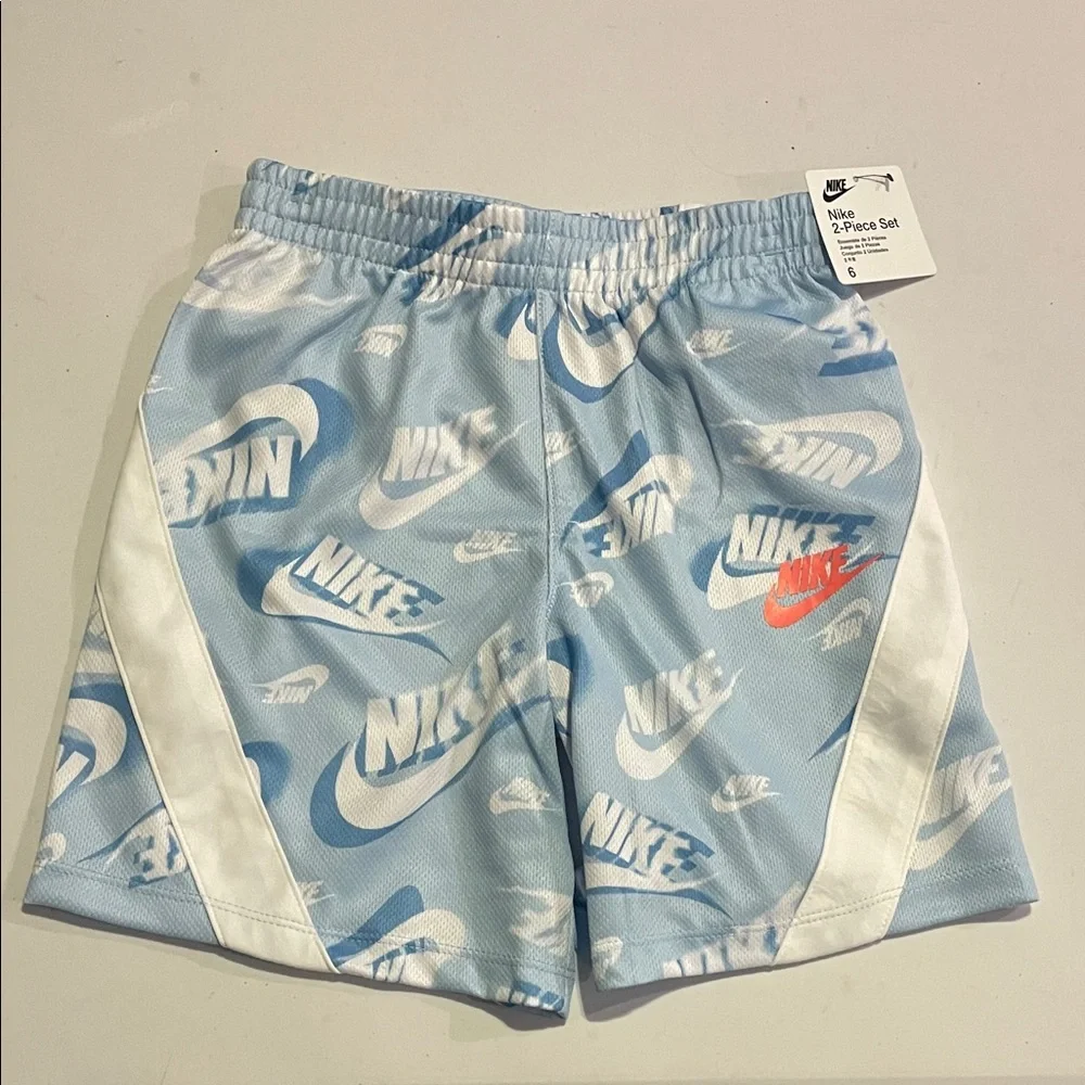 NEW! NIKE 2-PIECE T-SHIRT AND NIKE LOGO SHORTS SET. SIZE 6. BOYS. - Picture 2 of 9